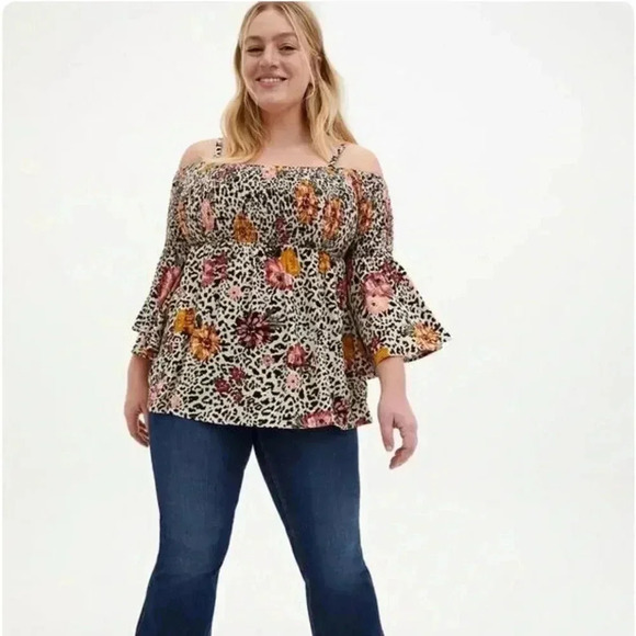 Torrid - Babydoll  Crinkle Gauze Smocked Cold Shoulder Top - Picture 1 of 11